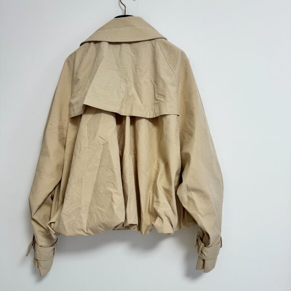 Chanel Light Beige Short Trench Coat - Picture 2 of 10